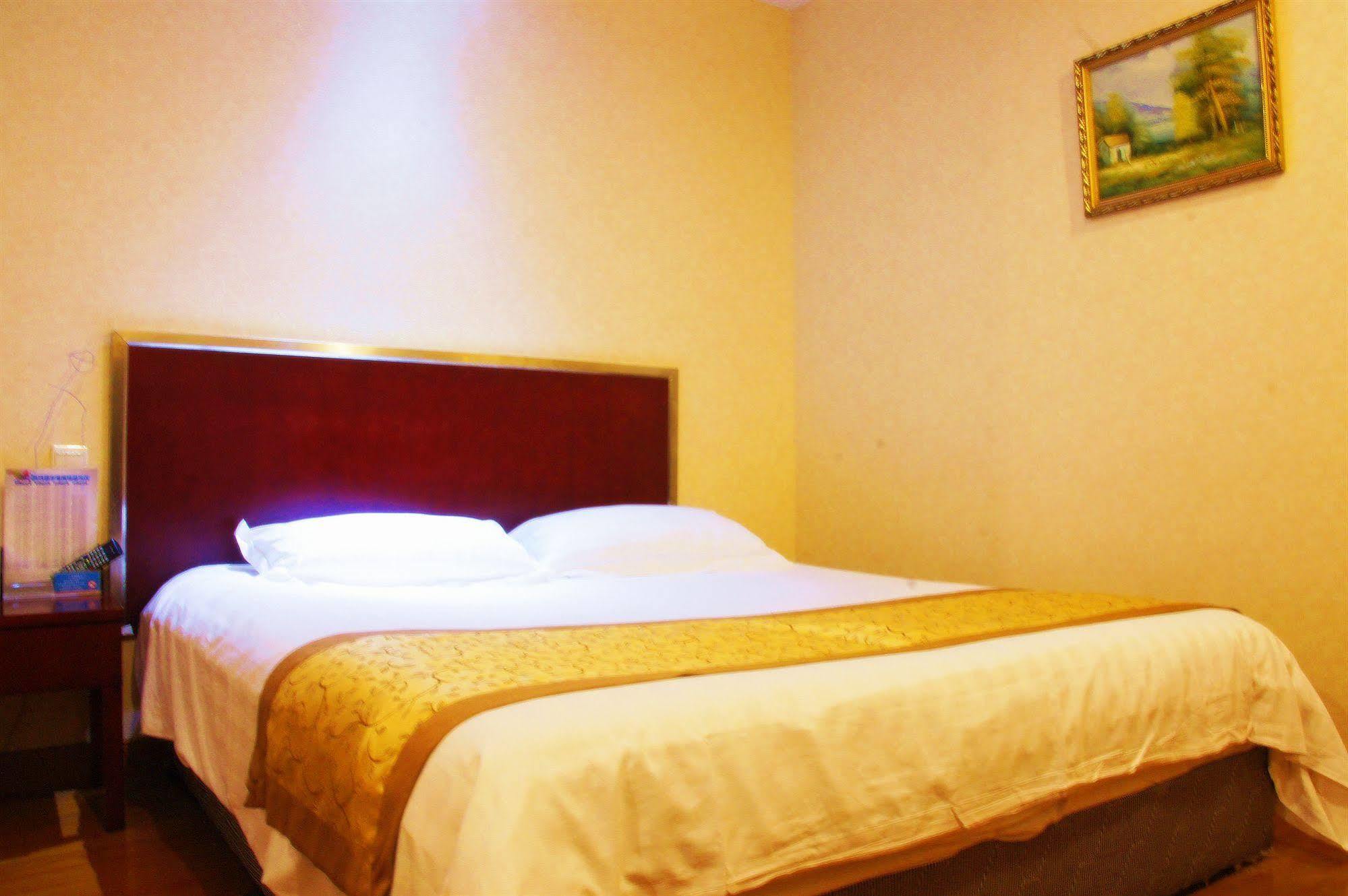שנגחאי Regius Exhibition Hotel מראה חיצוני תמונה